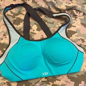 Victoria Sport bra